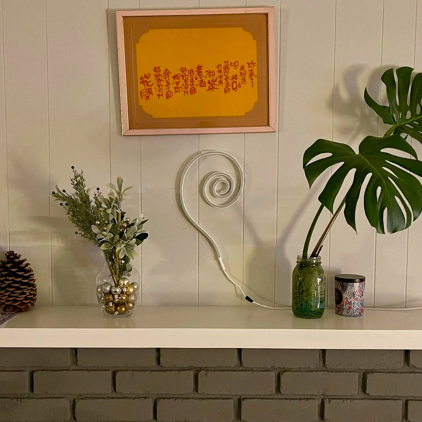 Smol Spiral Swirl Animated LED Neon Sign - DancingNeon