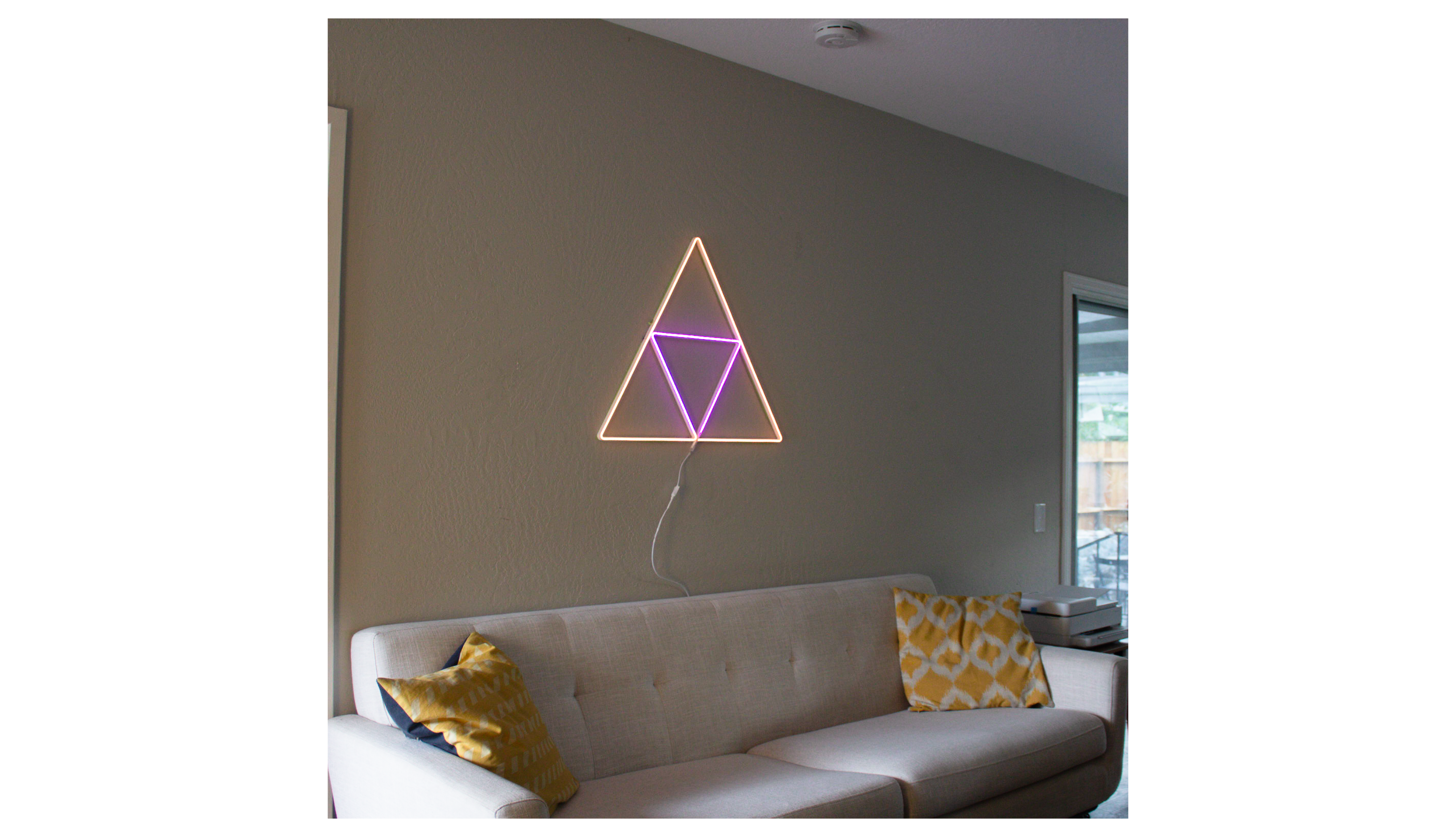 Triangle Sig Triangle Animated LED Neon Sign - DancingNeon – Dancing Neon